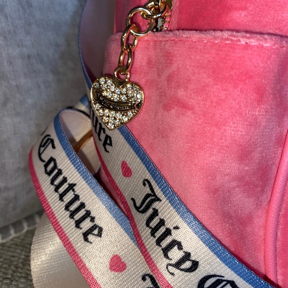 **ALL BAGS SOLD** Rhinestone Juicy couture handbags and backpack - Picture 5 of 10